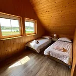 Деревянный коттедж U Marcjana *